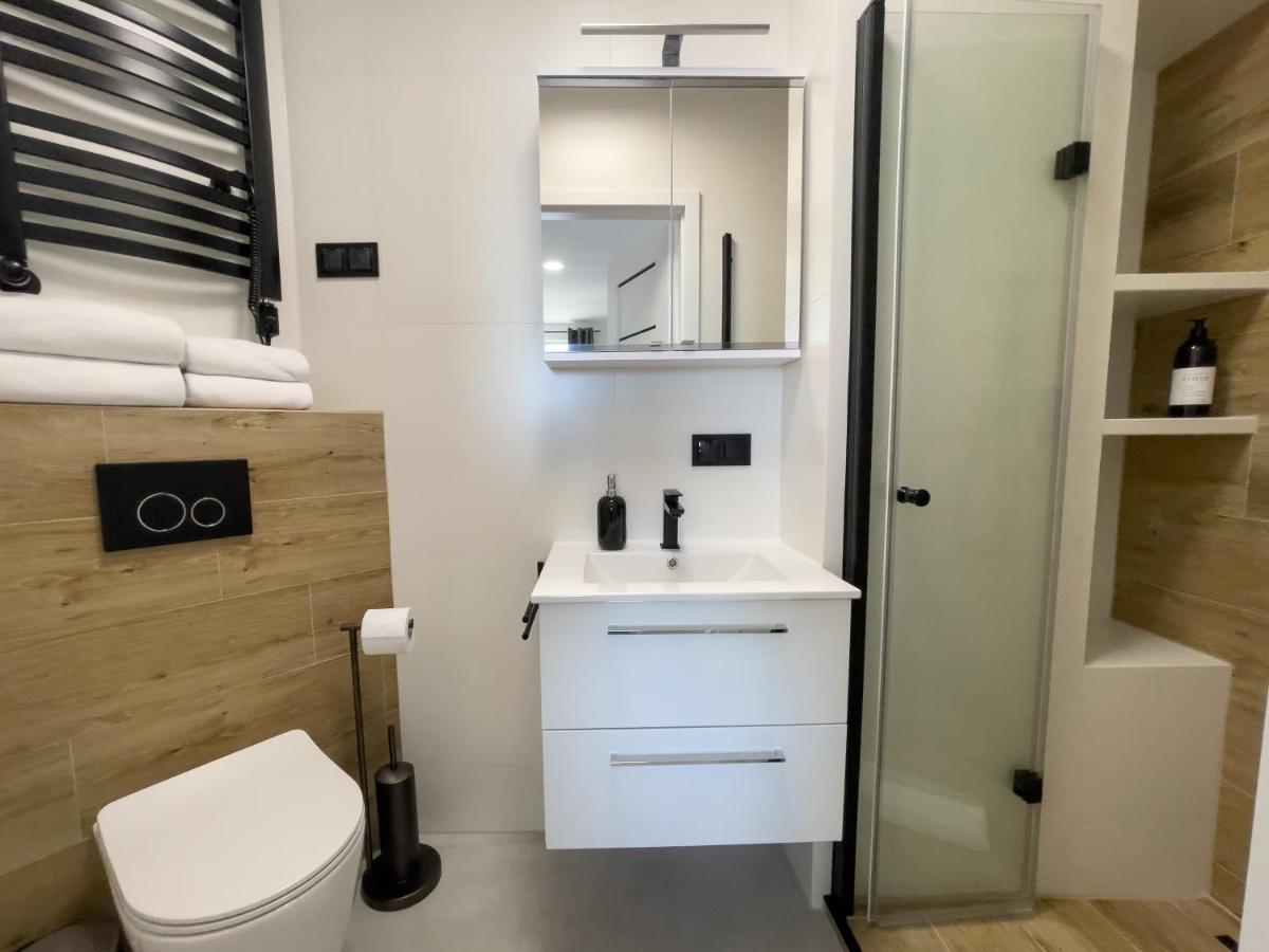 Urban Apartments Premium Baildona 18A, Free Garage, Self Check-In คาโตวีตเซ ภายนอก รูปภาพ